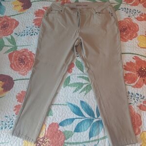 Sabrina Lauren Tan Capri Pants